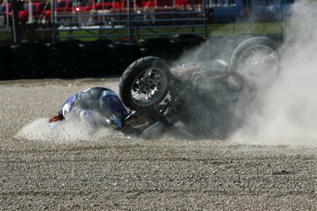 "Face plant"! Turn 5 at Road America. WI. Lady rider walked away...