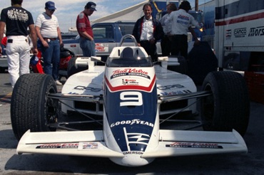 Roberto Guerrero's Team Cotter March 85C